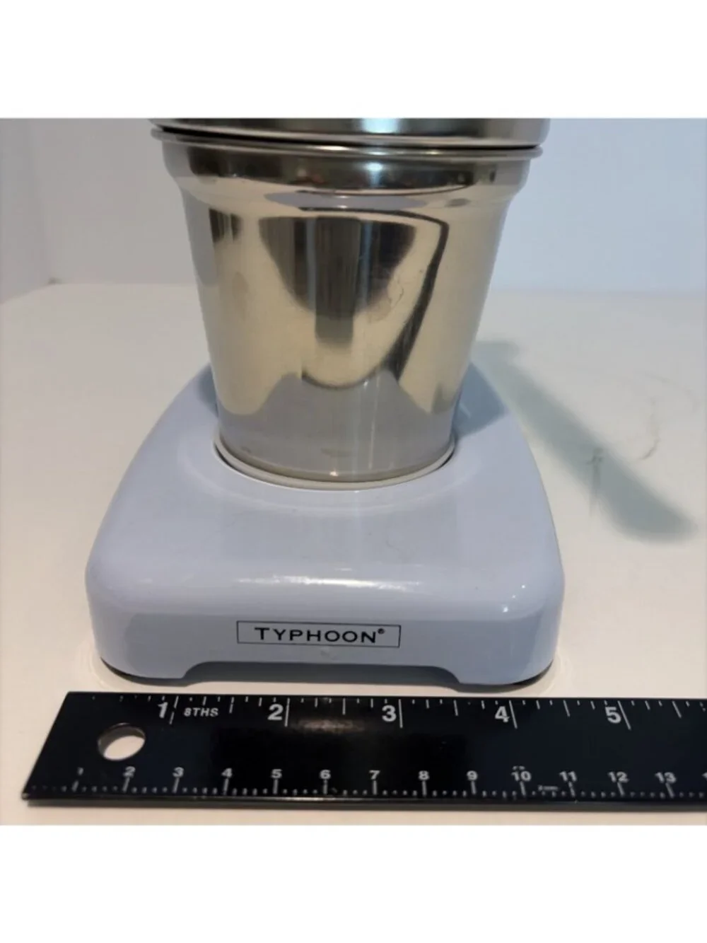 Typhoon Stainless Steel Hand Citrus Press Manual Fruit Juicer Blue Stainless